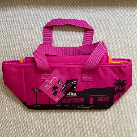 trader joe’s Handbags - PINK BNWT Trader Joe’s Mini Insulated Bag